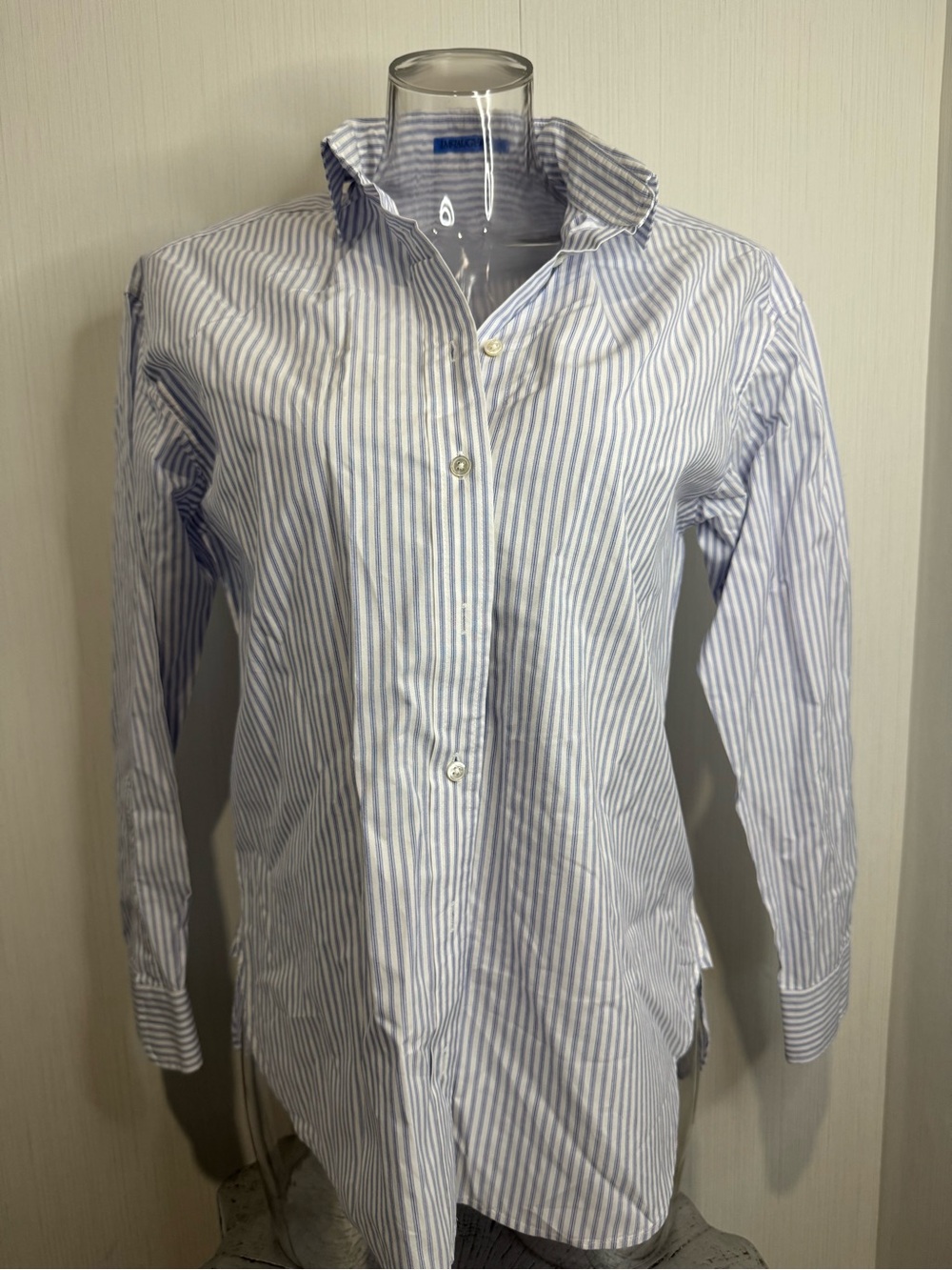 J. McLaughlin 100% Cotton Blouse. Blue/White Stripe. No flaws! Size Small.